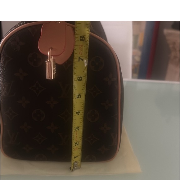 Purse - Picture 7 of 8